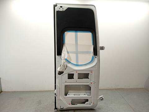 Foto 4ª: Puerta Trasera Izquierda Mercedes Sprinter 419 CDI RWD 907.643 907.645 907.647) 190CV 140KW FURGONETA [654920] (2024)