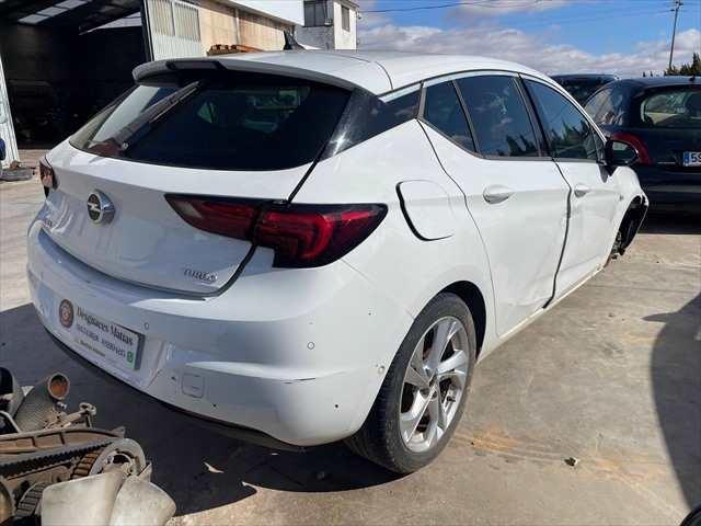 Foto 2ª: Piloto Trasero Derecho Opel Astra 1.4 G 125cv [D14XFL] (2019)