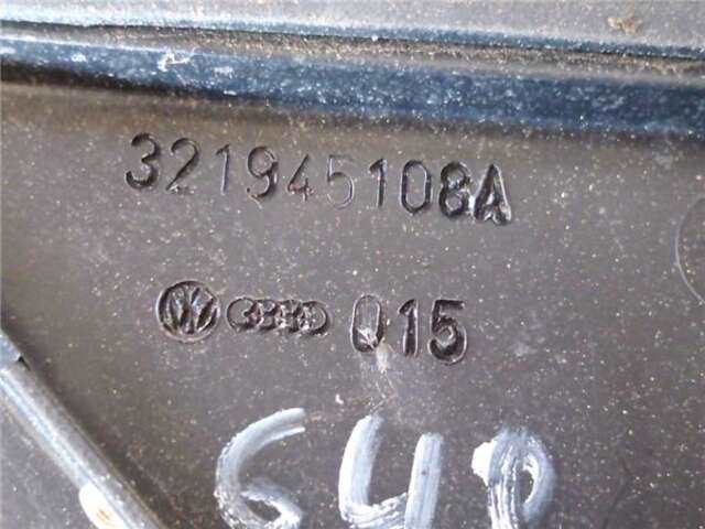 Foto 3ª: Piloto Portón Derecho Volkswagen Passat 1.8 [JV]