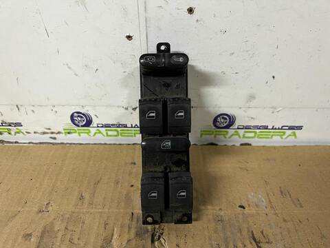 Botonera Elevalunas Seat Leon 1.9 TDI 150CV 110KW