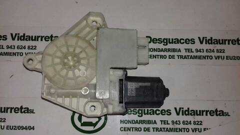 Elevalunas Eléctrico Trasero Izquierdo Volkswagen Golf ADVANCE BLUEMOTION 105CV 77KW