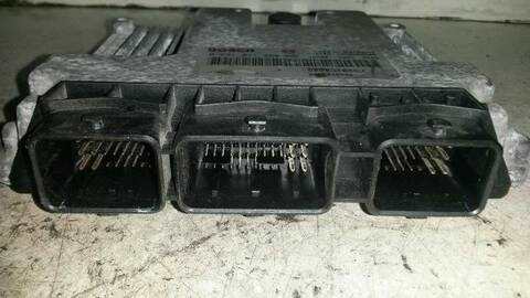 Foto 3ª: Centralita Motor ECU Renault Scenic CONFORT AUTHENTIQUE 120CV 88KW (2003)