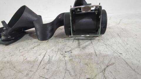 Foto 3ª: Cinturón Trasero Izquierdo Opel Corsa 1.3 CDTI L08 L68) 75CV [A 13 DTC Z 13 DTJ] (2006)