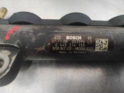 Foto 2ª: Rampa Inyectora Renault Laguna PRIVILEGE III 150CV 110KW [M9R J8] (2008)