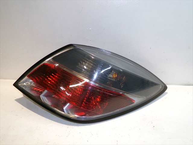 Foto 2ª: Piloto Trasero Derecho Opel Astra 1.9 CDTI MODELO H,2003-2010 [Z19DT] (2006)