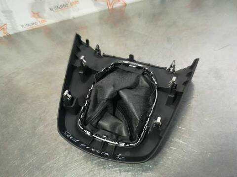 Foto 3ª: Palanca de Cambio Ford Fiesta TREND 82CV 60KW [SNJB] (2013)