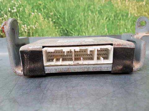 Foto 2ª: Centralita Motor ECU Mitsubishi Montero 3.2 DI-D KAITEKI 3-PTAS.) 170CV 125KW [4M41] (2009)