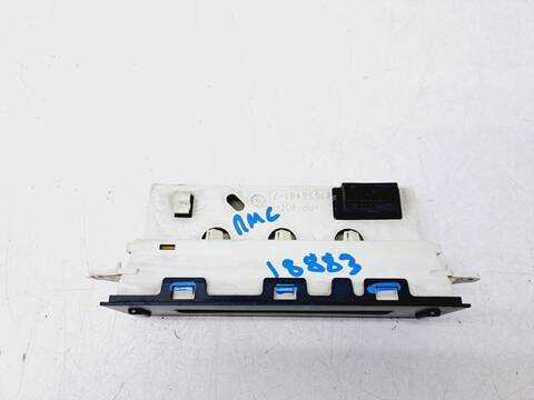 Foto 4ª: Pantalla Multifuncion Citroen C5 2.0 HDI X BERLINA 107CV 79KW [RHZ] (2004)