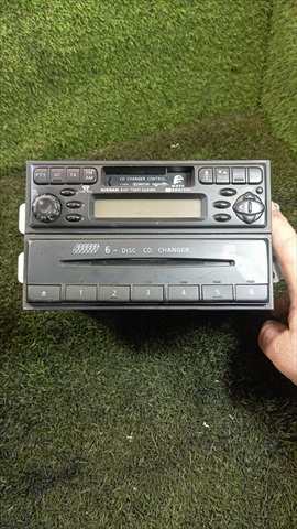 Sistema Audio Radio CD Nissan Navara 2.5 TD D22 133CV 4X4