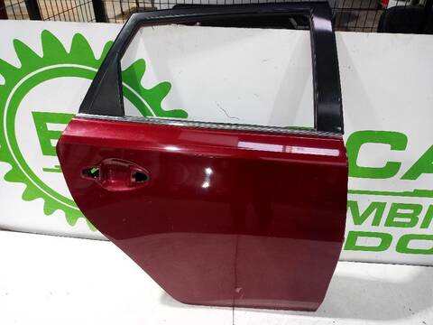 Puerta Trasera Derecha Toyota Auris HYBRID FEEL EDITION 136CV