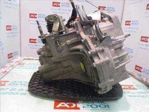 Foto 3ª: Caja Cambios Renault Megane 1.9 DCI BM0G CM0G) 120CV 88KW II BM0/1_ CM0/1_) [F9Q 800] (2003)