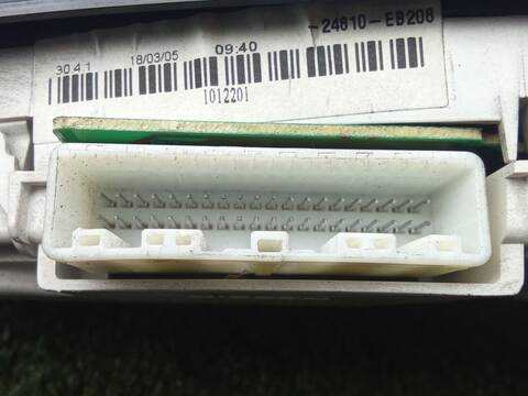 Foto 3ª: Cuadro de Instrumentos Nissan Pathfinder 2.5 DCI 4WD 174CV 128KW [YD25] (2005)