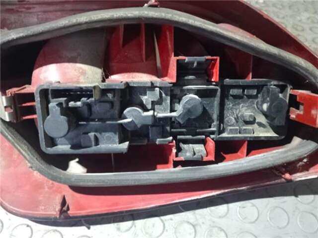 Foto 3ª: Piloto Trasero Izquierdo Citroen Xsara 2.0 HDI [RHY (DW10TD)]