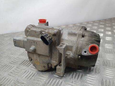 Foto 3ª: Compresor Aire Acondicionado Toyota Yaris HYBRID FEEL 101CV 74KW [1NZ] (2018)