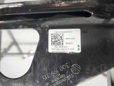 Foto 2ª: Puente Delantero Volkswagen Golf STYLE 115CV [DXDE] (2024)