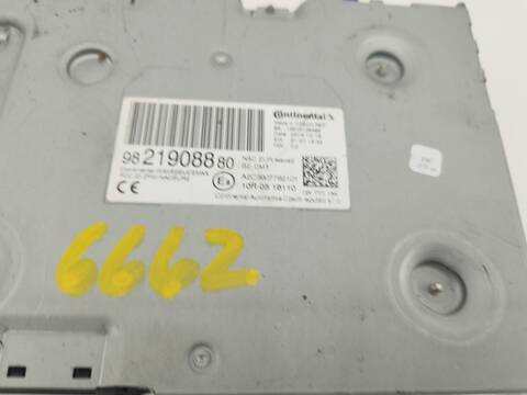 Foto 2ª: Sistema Audio Radio CD Peugeot 2008 ALLURE 102CV 75KW [YH01] (2019)