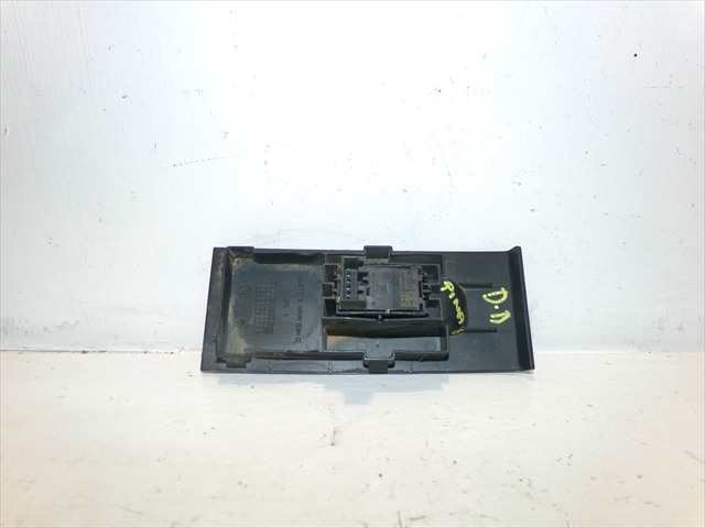 Foto 3ª: Botonera Elevalunas Seat Toledo 1.6 TDI 2013-2017 [CXM] (2015)
