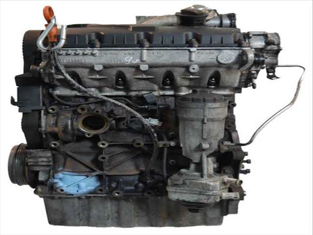 Foto 3ª: Motor Completo Volkswagen Transporter 1.9 TDI 105 CV 77KW [AXB] (2004)