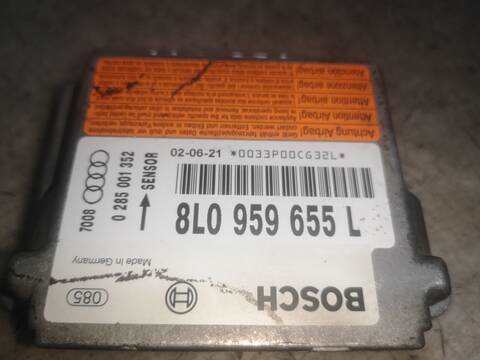 Foto 2ª: Centralita Airbag Audi A3 ATD (2002)