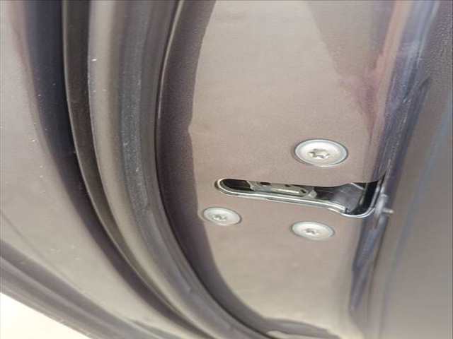 Cerradura Puerta Trasera Izquierda Renault Koleos M9R850