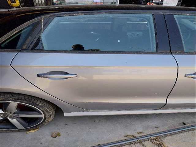 Puerta Trasera Derecha Audi A1 1.6 TDI