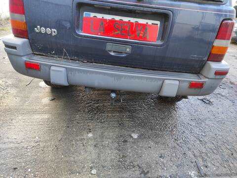 Paragolpes Trasero Jeep Grand Cherokee S01