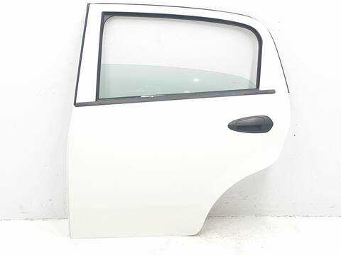 Puerta Trasera Izquierda Fiat Punto 1.3 16V MULTIJET ACTIVE 55KW)