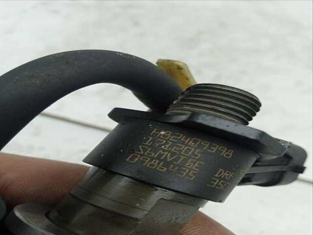 Foto 3ª: Inyectores Nissan X-Trail 2.0 DCI TD CAT 150CV 110KW T31) [M9R832] (2008)