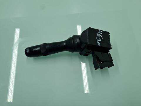 Foto 4ª: Mando Multifuncion Toyota Verso COMFORT 112CV 82KW [N47C16A] (2014)