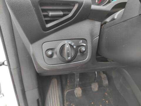 Mando Luces Ford Kuga M8MD