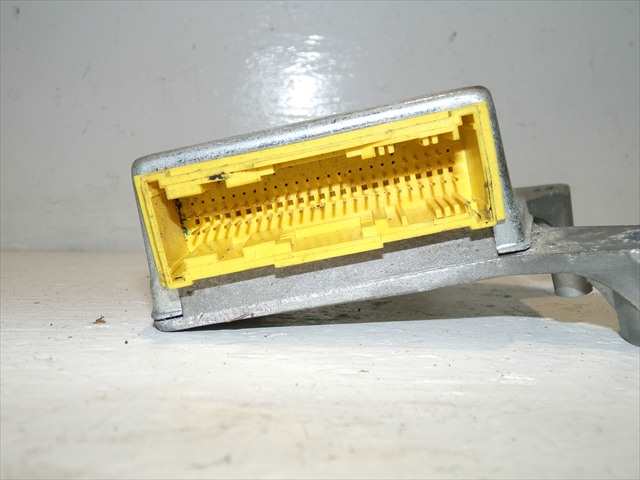 Foto 3ª: Centralita Airbag Renault Laguna 1.6 G MODELO 2,2001-2007 [K4MD7] (2001)