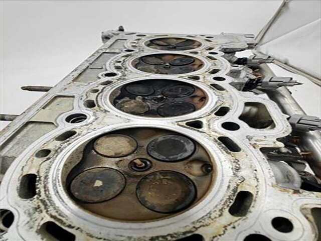 Foto 2ª: Culata Renault Megane 1.2 DYNAMIQUE [1.2 LTR. - 85 KW 16V TCE] III BERLINA 5P (2008-_)