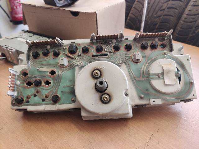 Foto 3ª: Cuadro de Instrumentos Peugeot 205 1.7 D 3P [A9A] (1998)