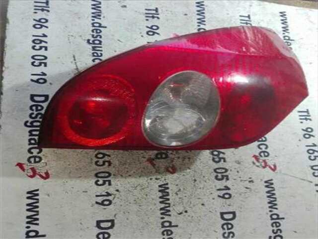 Piloto Trasero Izquierdo Renault Laguna 1.9 AUTHENTIQUE [1.9 LTR. - 88 KW DCI DIESEL]