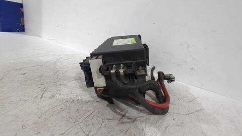 Foto 3ª: Caja Reles Fusibles Opel Zafira 1.9 CDTI M75) 120CV [Z 19 DT] (2005)