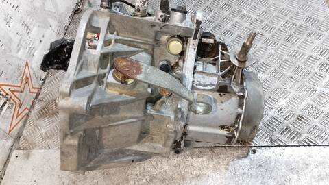 Foto 2ª: Caja Cambios Peugeot 405 MI 16 LE MANS BERLINA 147CV 108KW (1987)