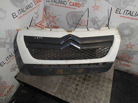 Foto 4ª: Rejilla Delantera Citroen Jumper 30 L1H1 HDI 100 101CV 74KW CAJA CERRADA [4HV] (2007)