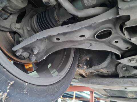 Brazo Suspension Delantero Derecho Kia Optima EMOTION 141CV 104KW