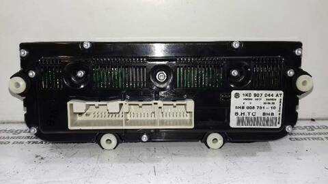 Foto 2ª: Mando Climatizador Volkswagen Jetta ADVANCE 105CV 77KW [BKC] (2005)