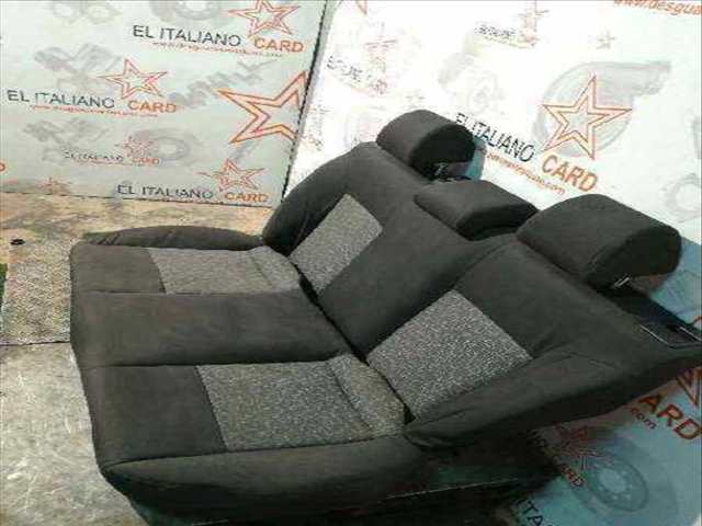 Foto 2ª: Asientos Traseros Volkswagen Polo 82CV 60KW (2005)