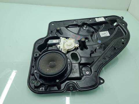 Elevalunas Manual Trasero Derecho Volkswagen Golf GTI 211CV 155KW