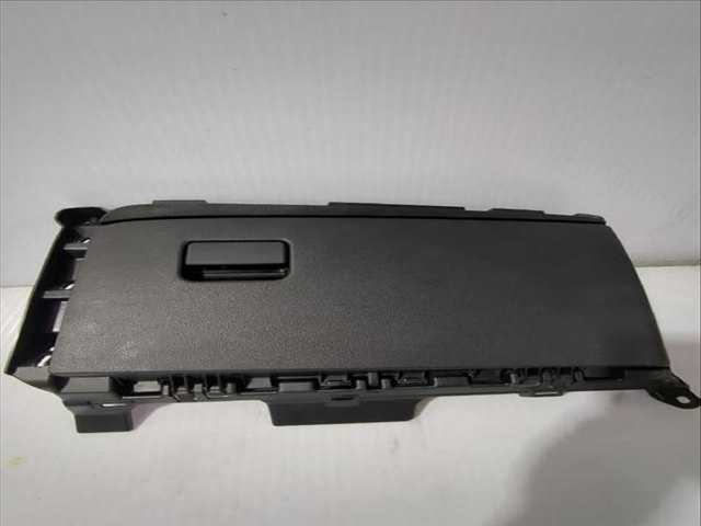 Foto 2ª: Guantera Toyota Yaris 1.5 HYBRID MXPH11) 92CV [M15A-FXE] (2020)