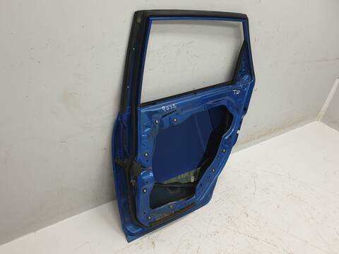 Foto 2ª: Puerta Trasera Derecha Mazda 3 1.6 CRDT ACTIVE