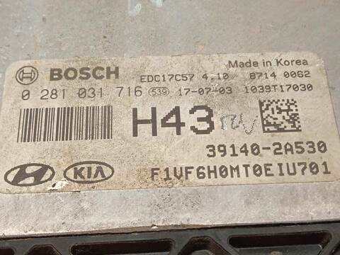 Foto 4ª: Centralita Motor ECU Hyundai i40 STYLE 141CV 104KW [D4FD] (2018)