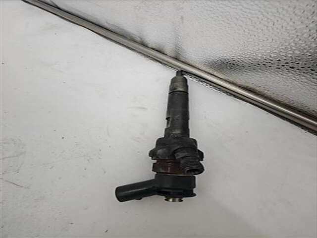 Foto 3ª: Inyectores Bmw Serie 1 114 2.0 120D [2.0 LTR. - 120 KW 16V DIESEL] [20-4D-A]