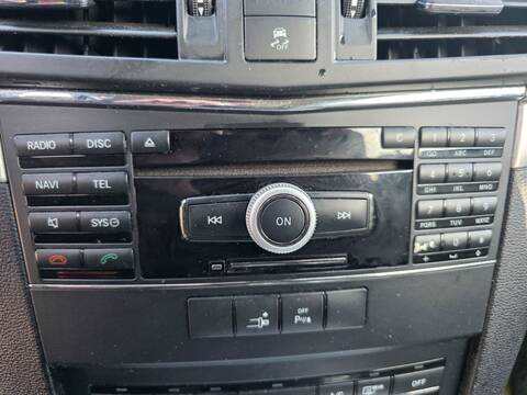 Foto 2ª: Sistema GPS Mercedes Clase E 180 OM651911 COUPE AUT. (2010)