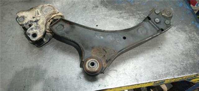 Brazo Suspension Delantero Derecho Volvo S60 2.0 KINETIC [2.0 LTR. - 120 KW DIESEL CAT]