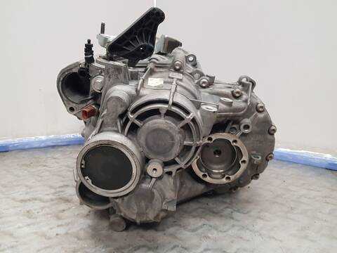 Foto 3ª: Caja Cambios Volkswagen Passat ADVANCE BERLINA 140CV 103KW [CBAB] (2008)