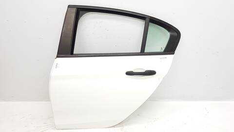 Puerta Trasera Izquierda Fiat Tipo LOUNGE