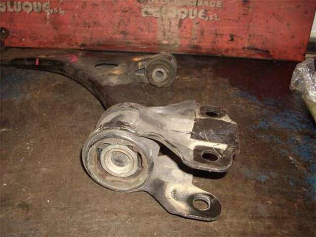 Brazo Suspension Delantero Izquierdo Ford C Max 1.6 TDCI (115CV) FOCUS
